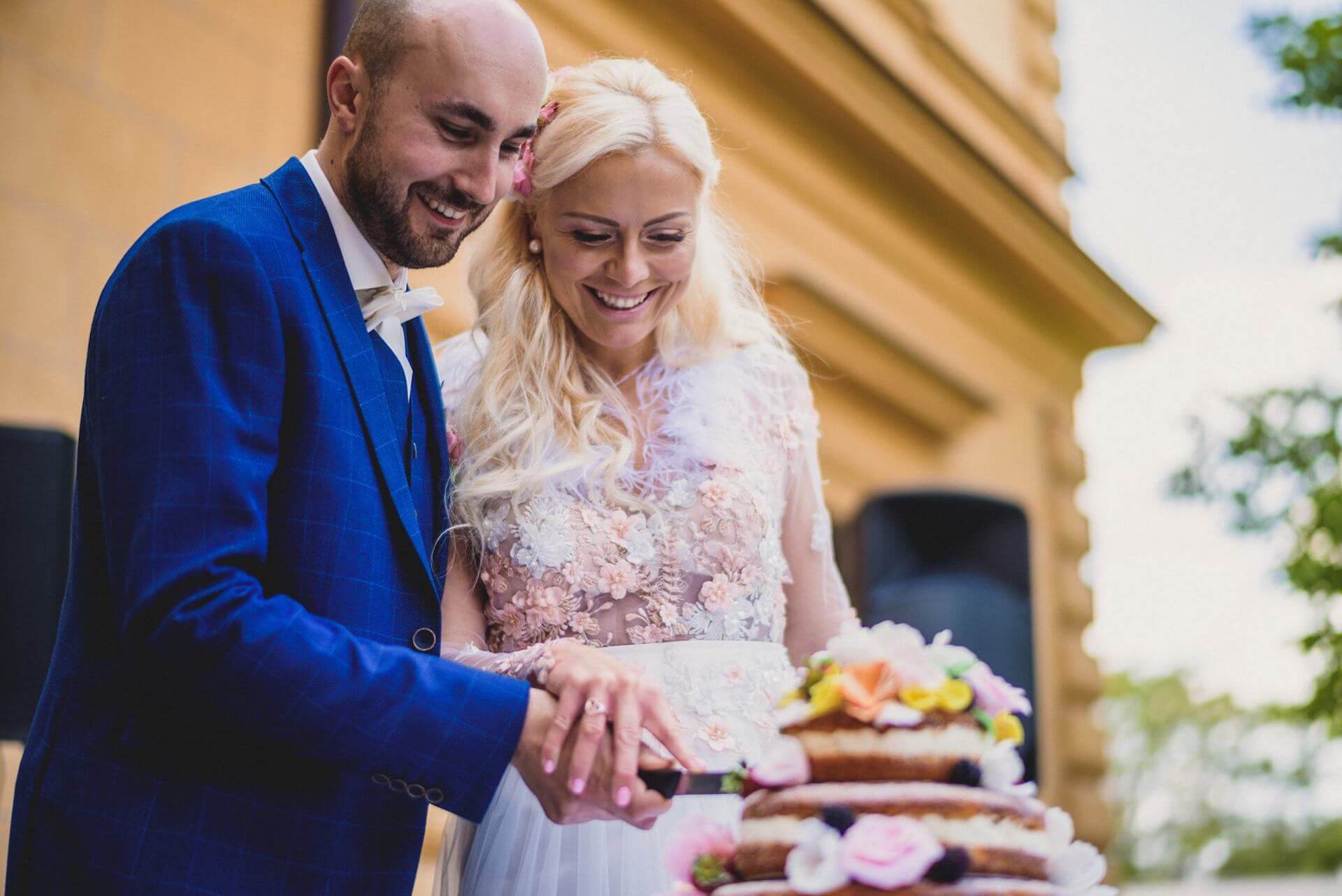 Vila Lanna, krájení svatebního dortu