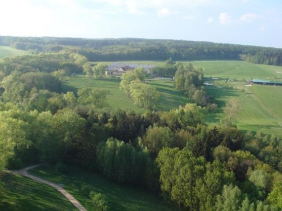 Hotel Nova amerika pohled v krajině