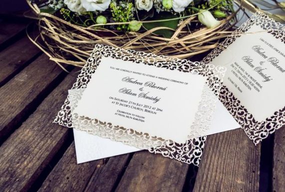 Studio GoldPress oznámení krajkové