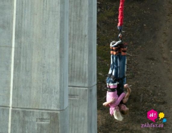 Darujte zážitek - Bungeejumping