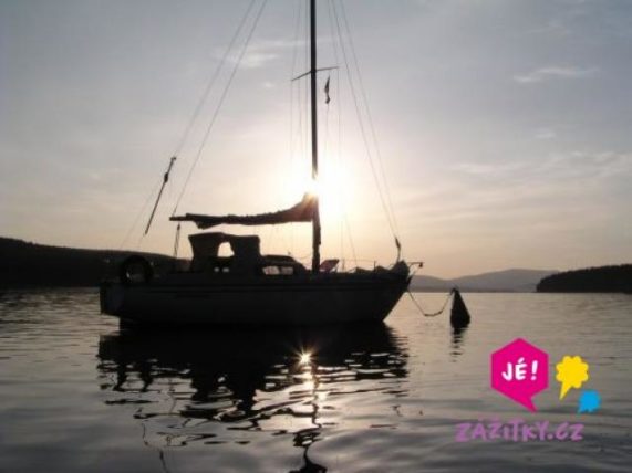 Darujte zážitek - plavba jachtou