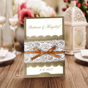 Netradiční svatební oznámení s krajkou - typ Krista