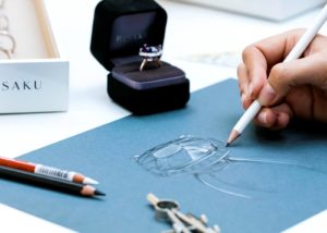 Kromě standardní nabídky tvoříme i prsteny na míru