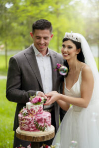 Zámek Třešť krájení svatebního dortu