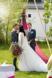 Zámek Třešť svatební obřad v zámeckém parku