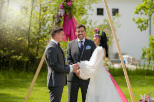 Zámek Třešť svatební slib v zámeckém parku